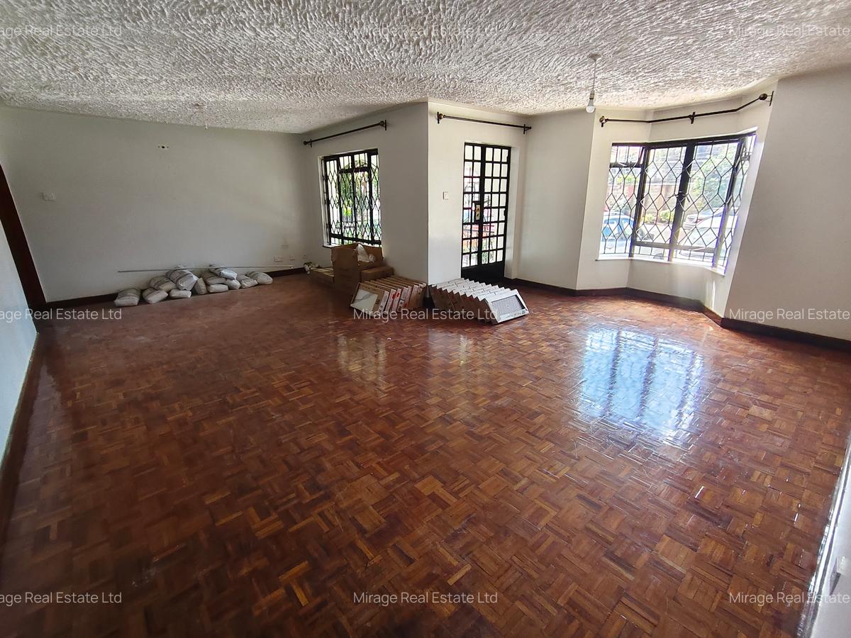 4 Bed Apartment with Parking in Kileleshwa - 17