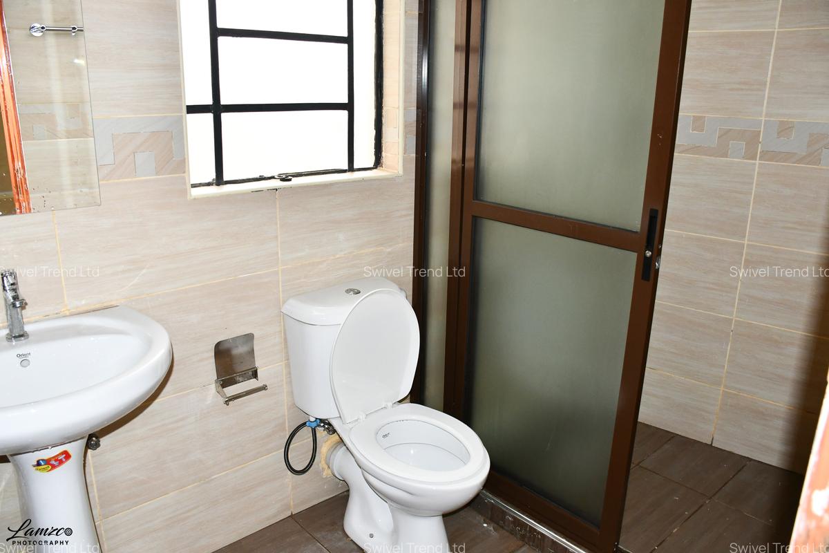 2 Bed Apartment with En Suite in Ruaka - 17