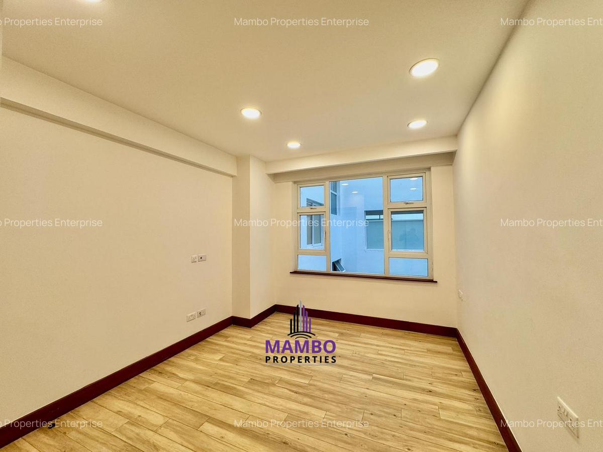 2 Bed Apartment with En Suite at City Park Drive - 17