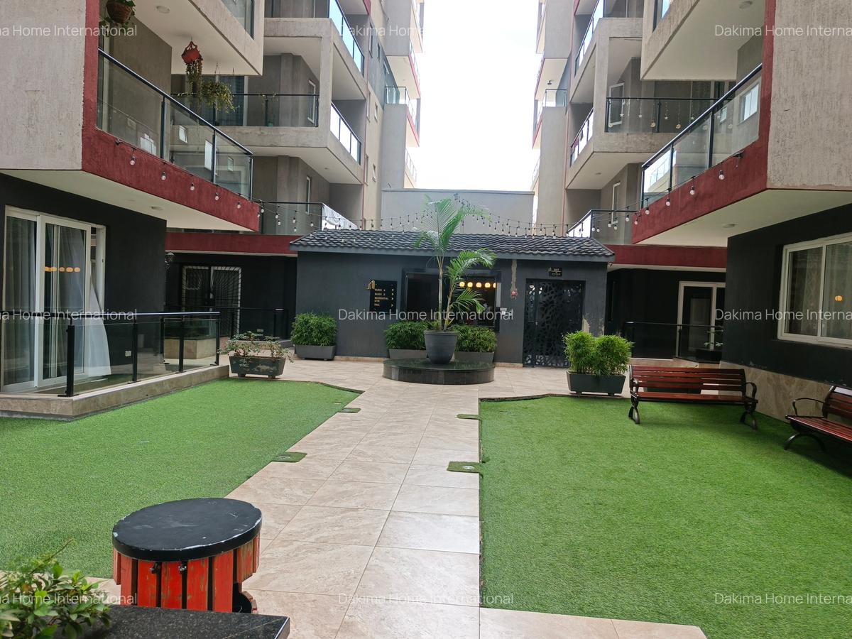 4 Bed Apartment with En Suite in Spring Valley - 20