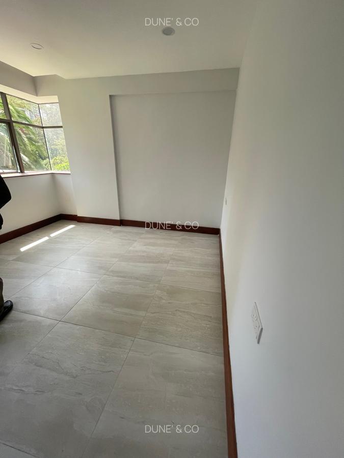 2 Bed Apartment with En Suite in Westlands Area - 12