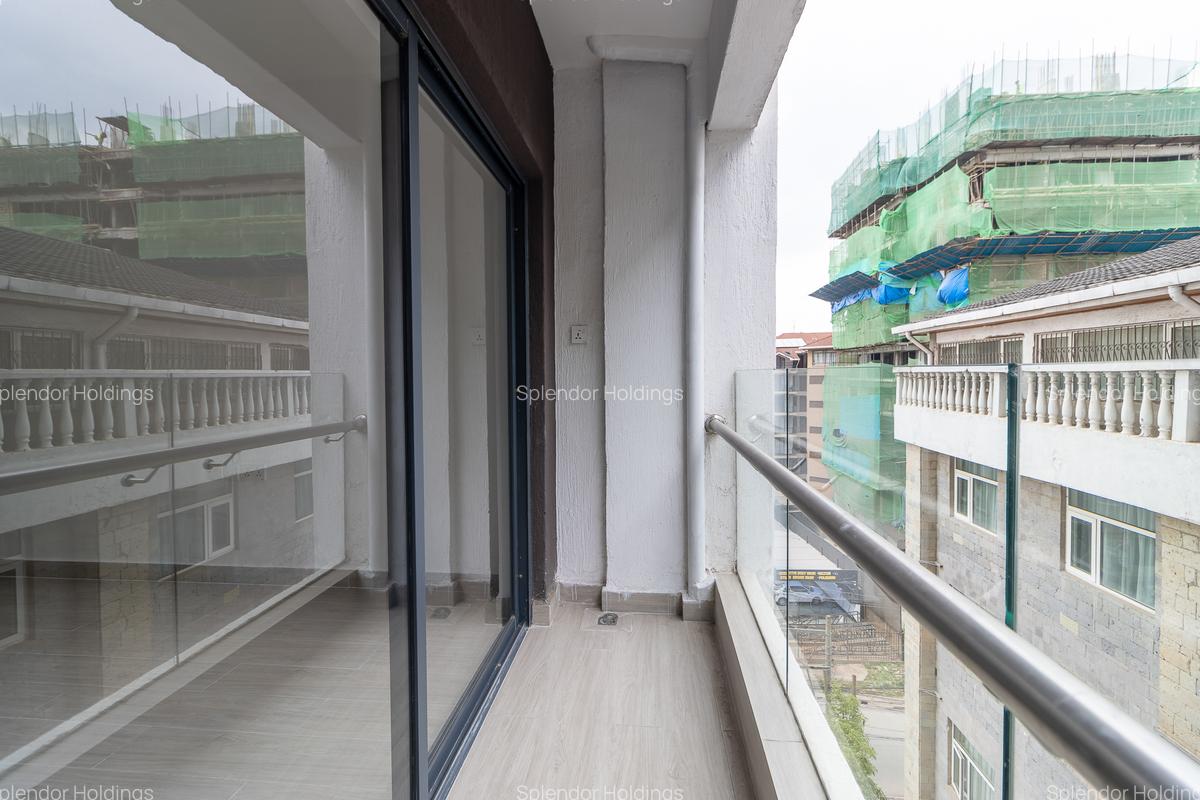 1 Bed Apartment with Swimming Pool in Kilimani - 15
