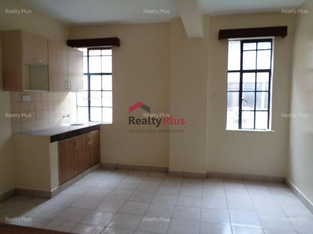 Studio Apartment with En Suite in Nairobi West - 2