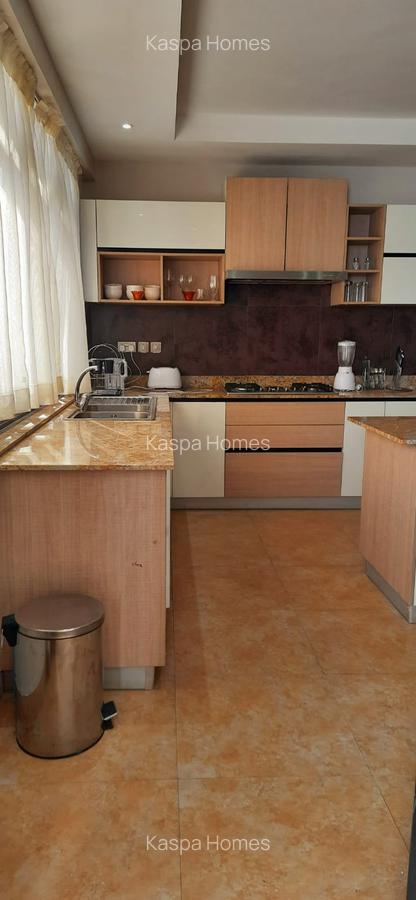 Serviced 4 Bed Apartment with En Suite in Riverside - 19