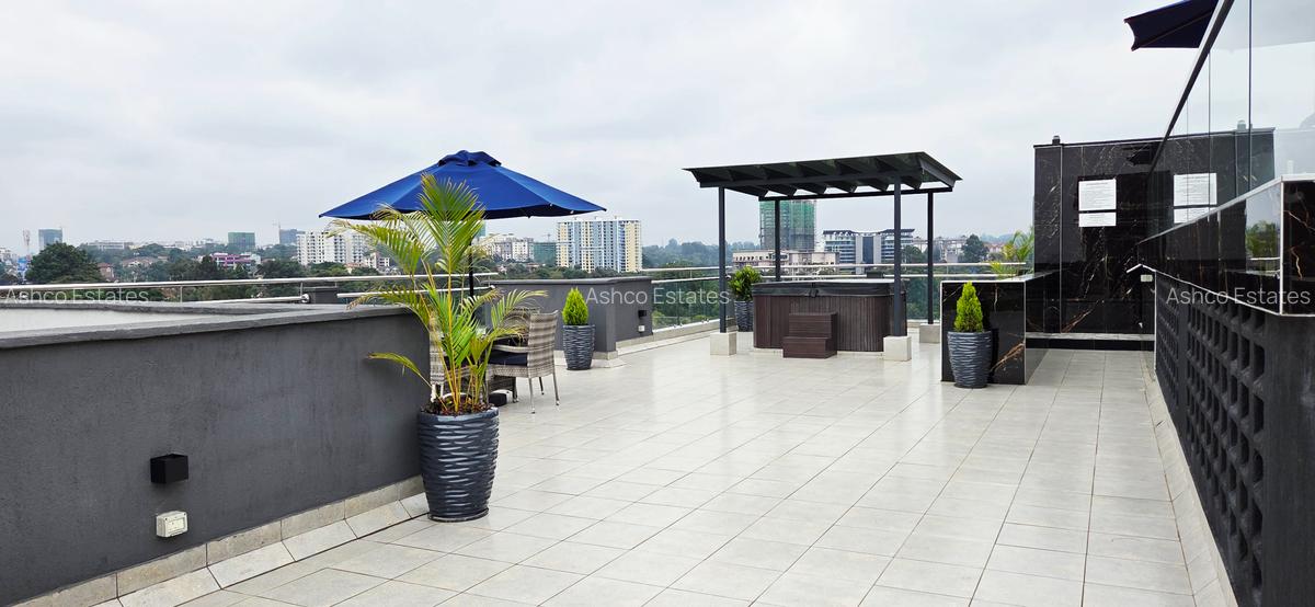 3 Bed Apartment with En Suite in Riverside - 17