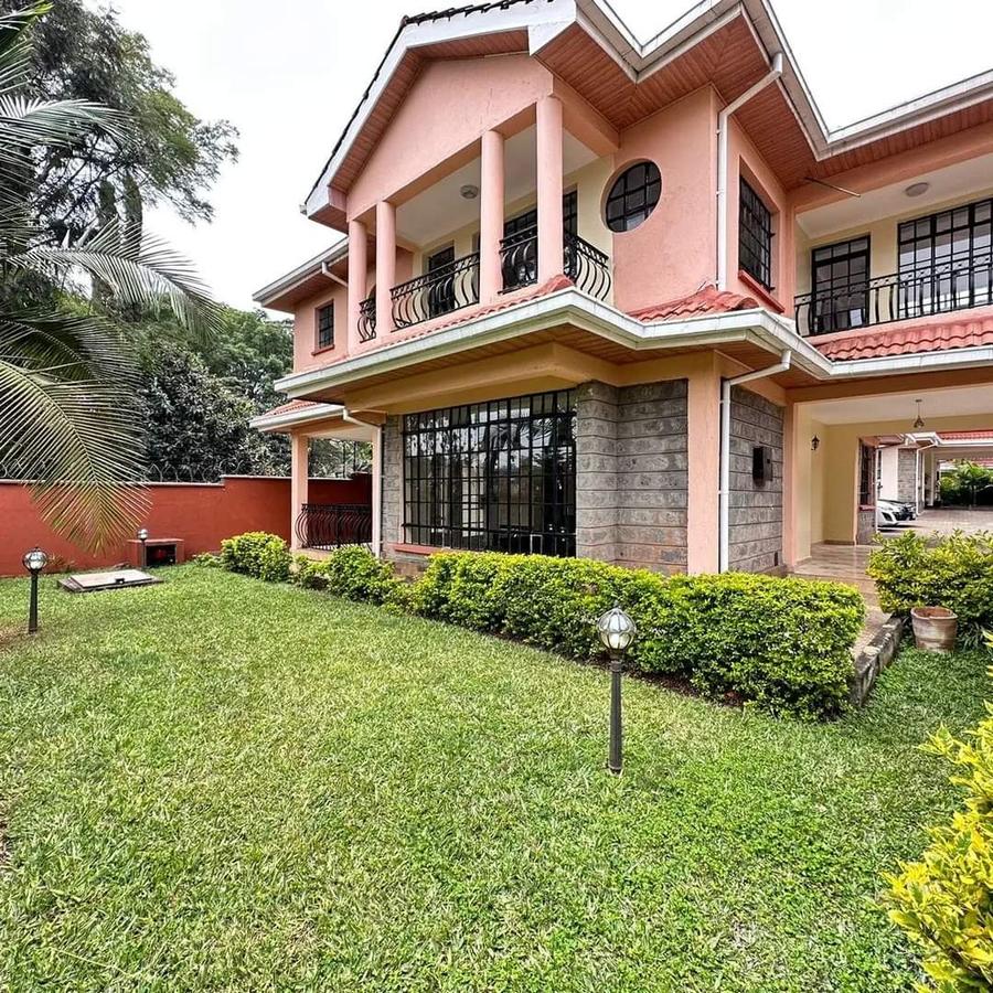 5 Bed Townhouse with En Suite in Lavington - 1