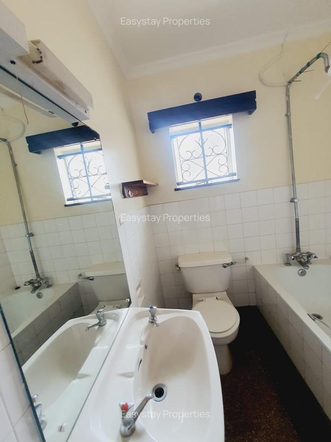 4 Bed Townhouse with En Suite in Kileleshwa - 10