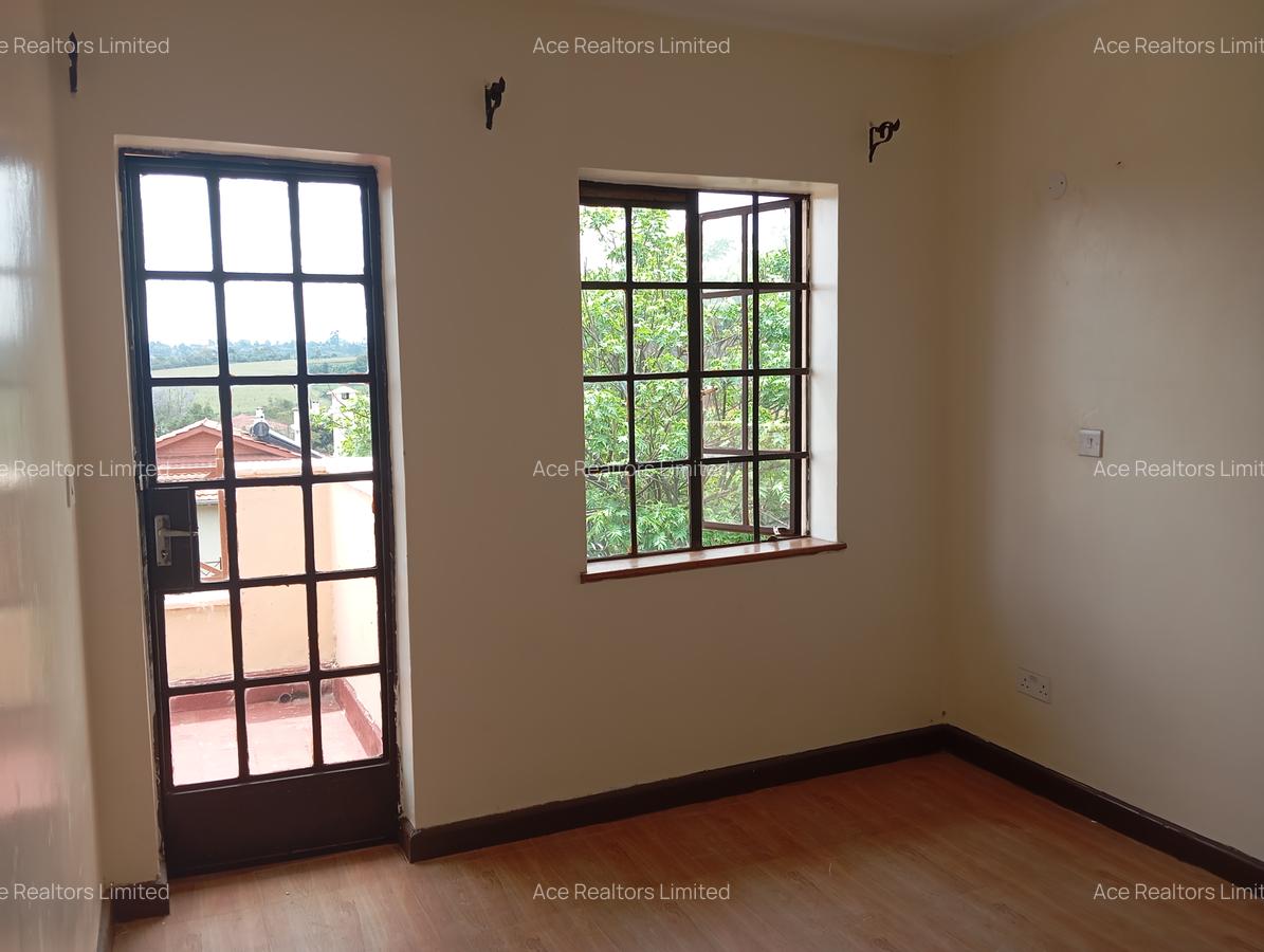 4 Bed Townhouse with En Suite at Redhill - 10