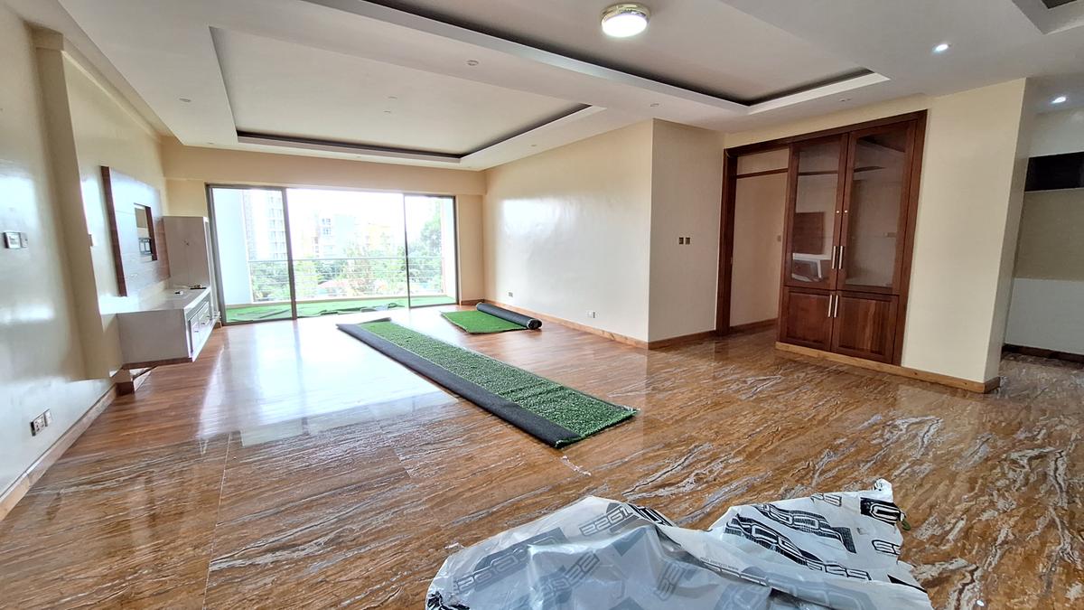 3 Bed Apartment with En Suite at Vihiga Road - 10