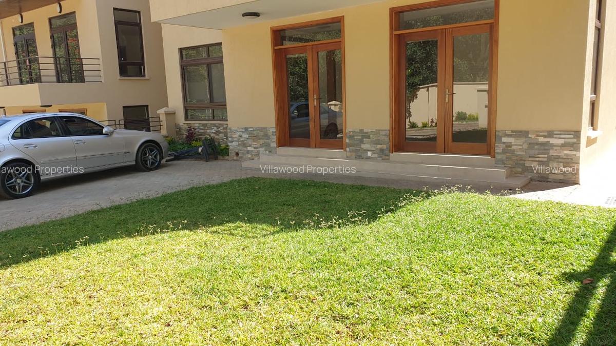 5 Bed Villa with En Suite in Lavington - 13