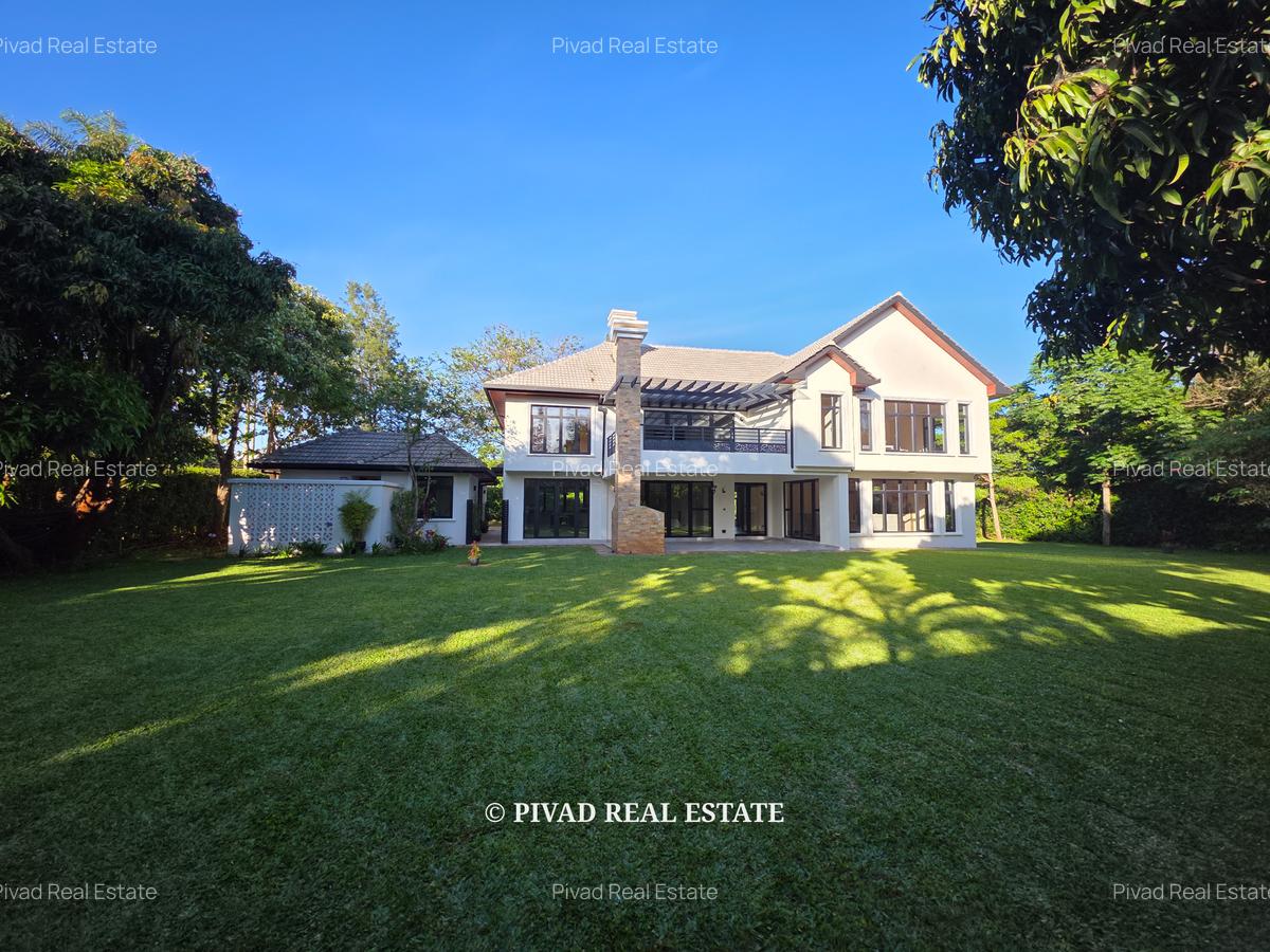 5 Bed House with En Suite in Runda - 15