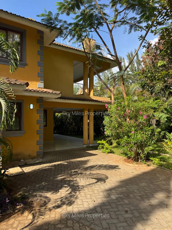 4 Bed Villa with En Suite at Vipingo - 2