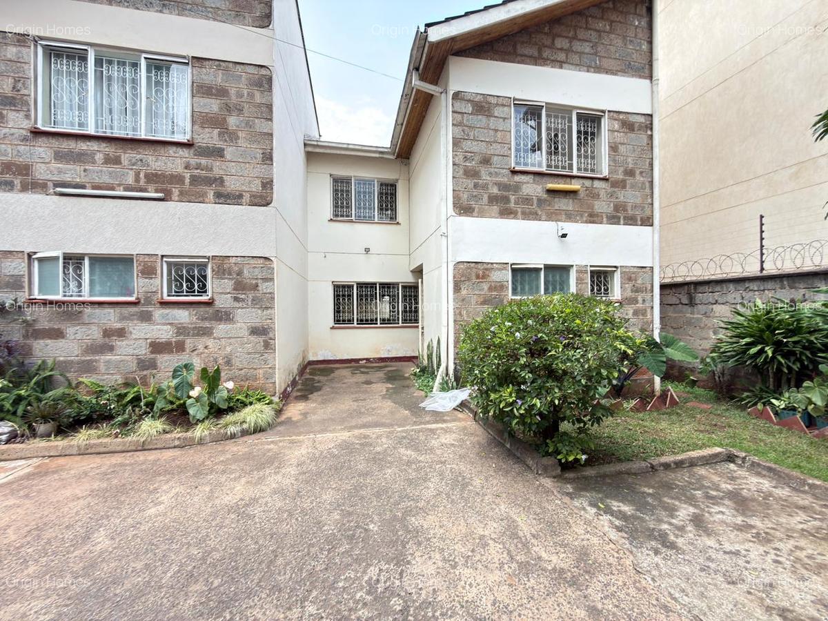 3 Bed Townhouse with En Suite at Brookside - 2