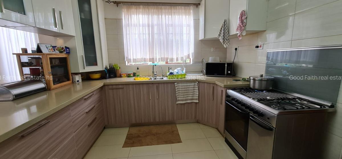 4 Bed Townhouse with En Suite in Kiambu Road - 9