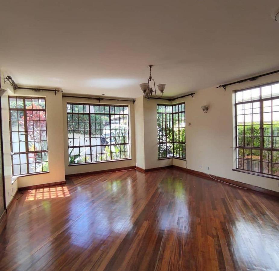 5 Bed Townhouse in Lavington - 8