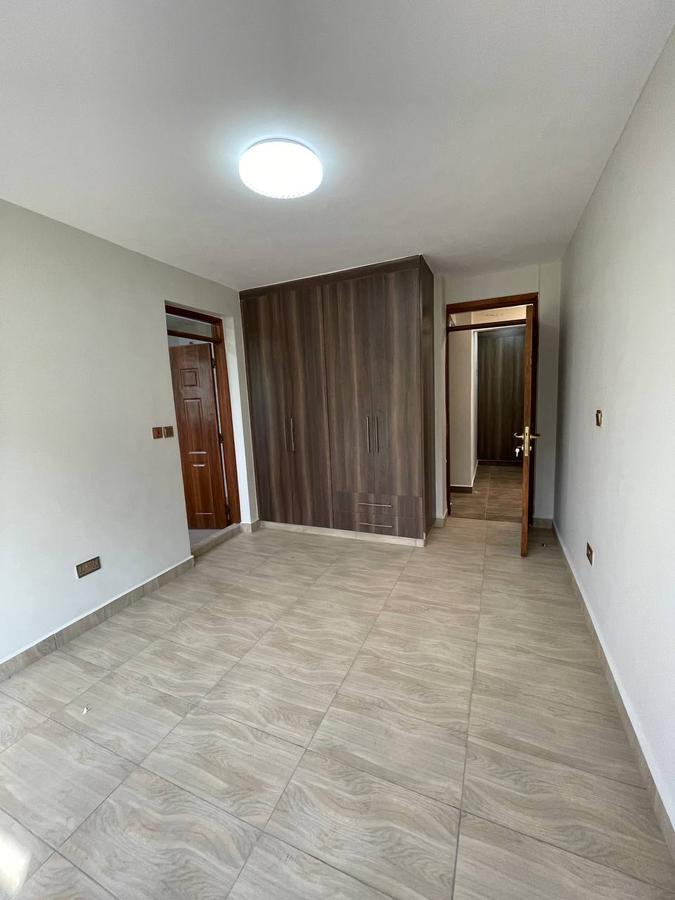 5 Bed Villa with En Suite at Westlands - 15