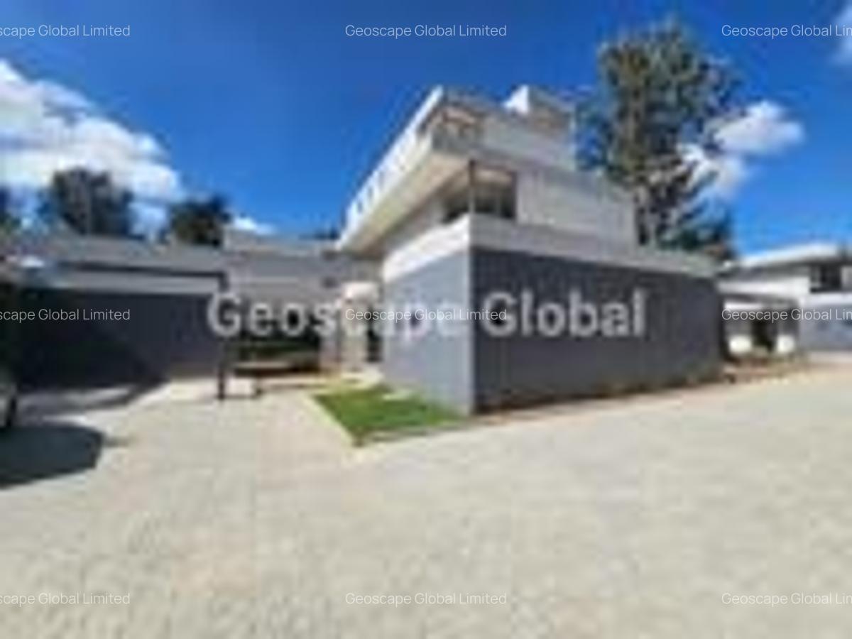 5 Bed House with En Suite in Karen - 1