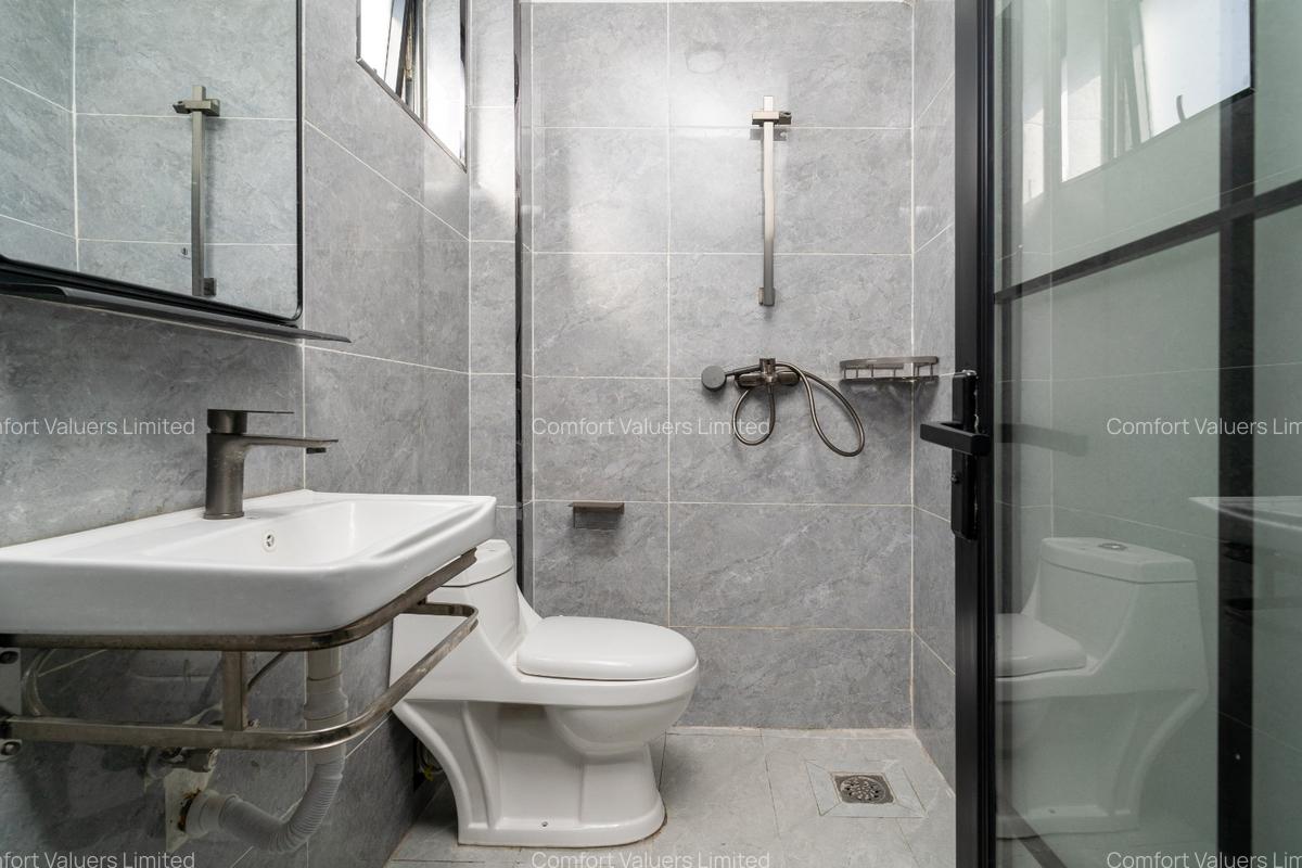 Serviced 5 Bed Apartment with En Suite at Lavington - 15