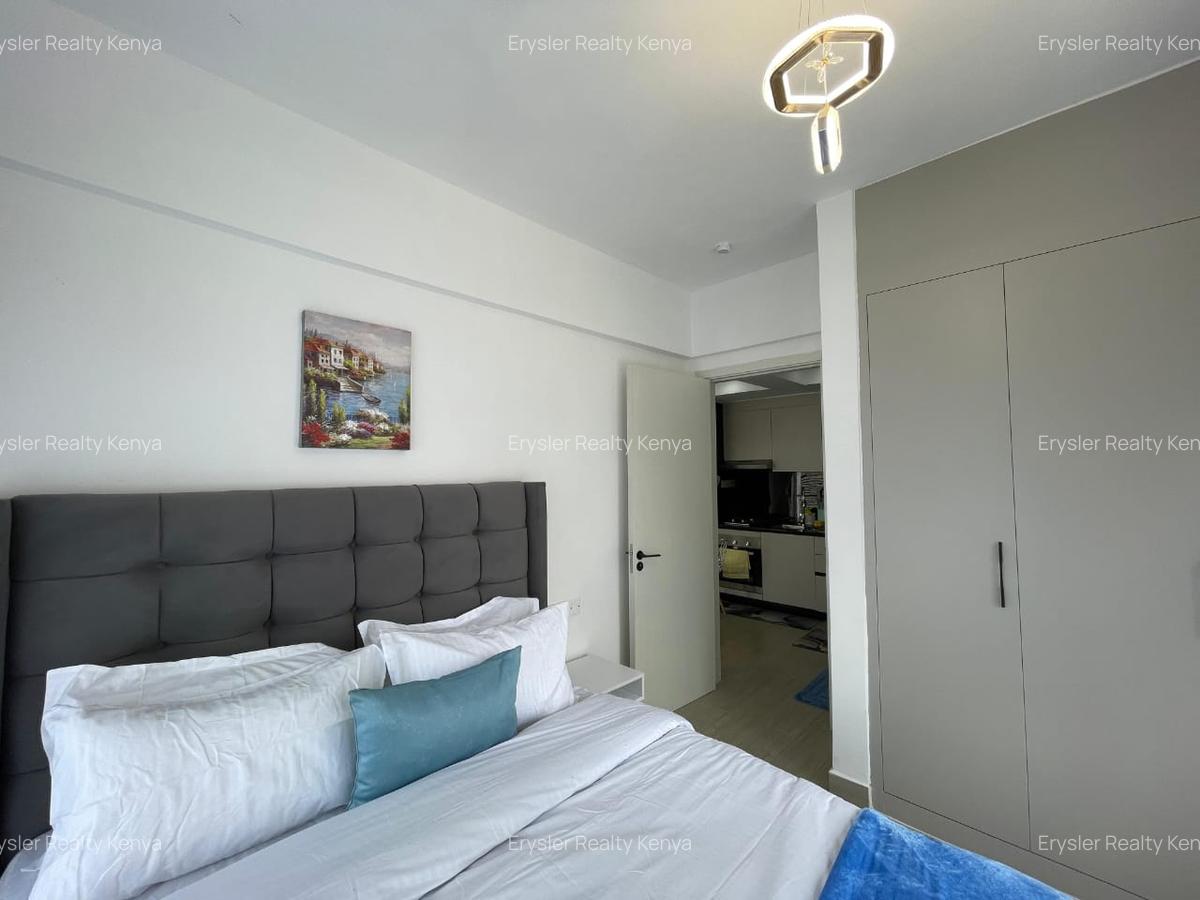 Serviced 1 Bed Apartment with Swimming Pool at - 9