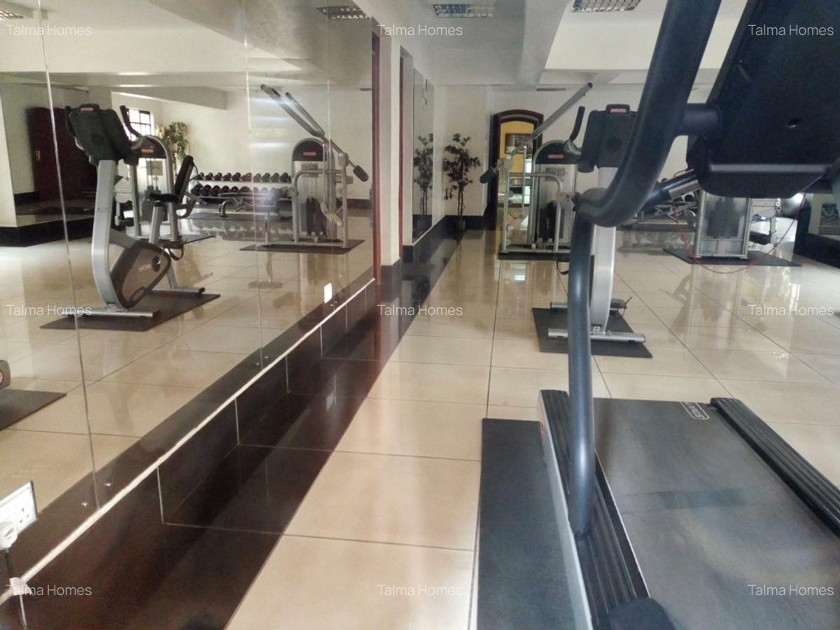 3 Bed Apartment with En Suite at Brookside Groove - 8