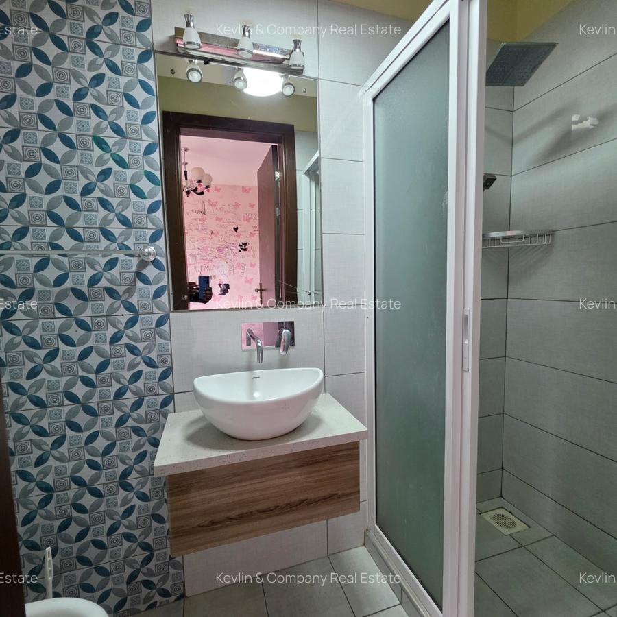 3 Bed Apartment with En Suite in Lavington - 8