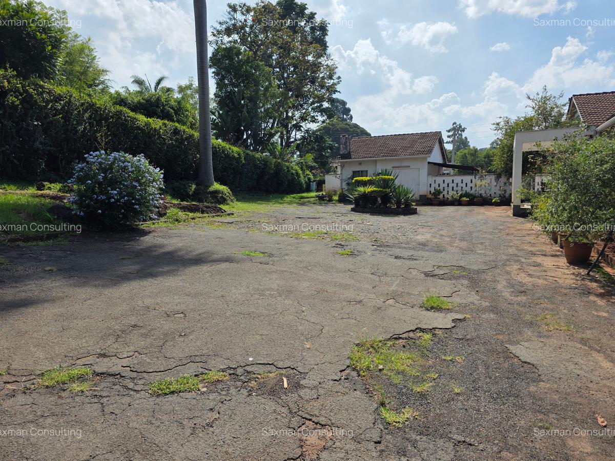 7 Bed House with Staff Quarters in Riverside - 13