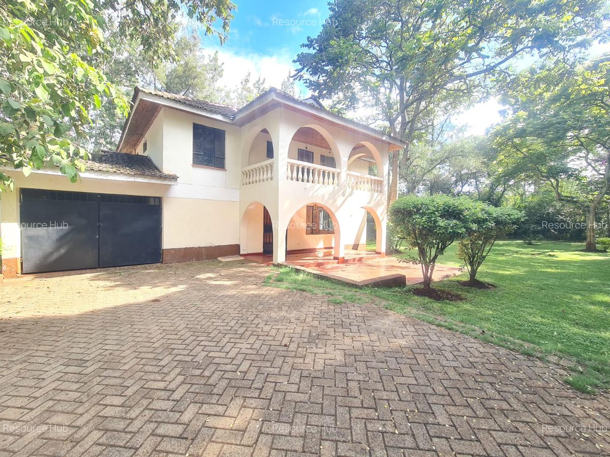 4 Bed House with En Suite at Hardy Area - 3