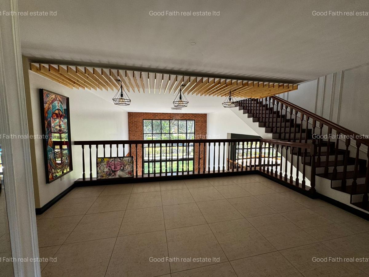 5 Bed Villa with En Suite in Karen - 3