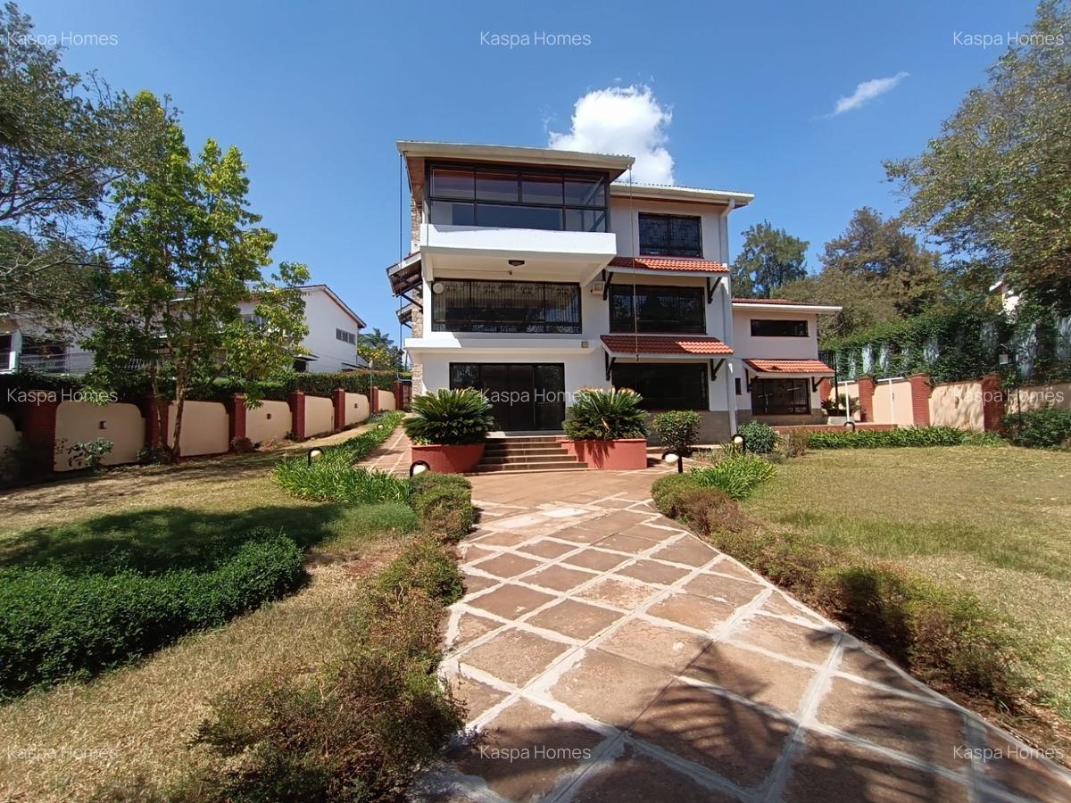 6 Bed House with En Suite in Gigiri - 1
