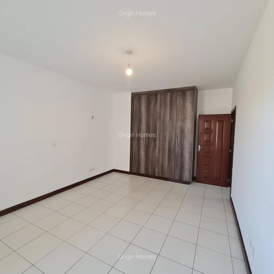 2 Bed Apartment with En Suite at Westlands - 10