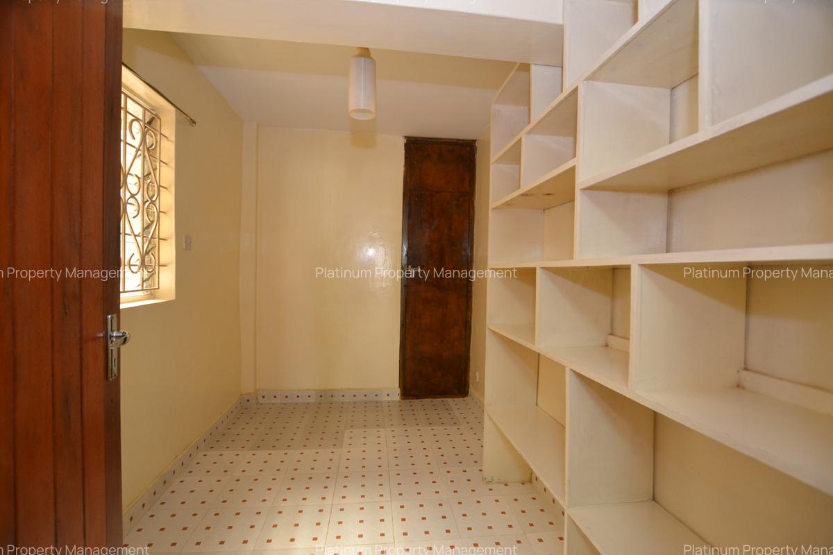 3 Bed Townhouse with En Suite in Parklands - 9