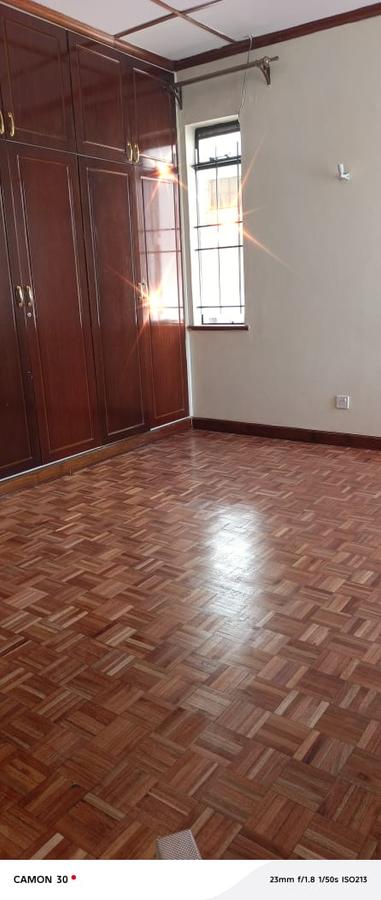 4 Bed Townhouse with En Suite in Kilimani - 2