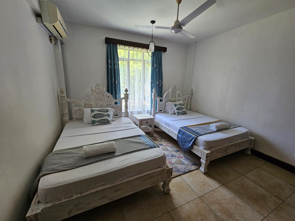 2 Bed Apartment with En Suite in Shanzu - 13