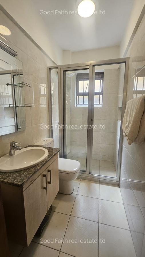 2 Bed Apartment with En Suite in Riverside - 9