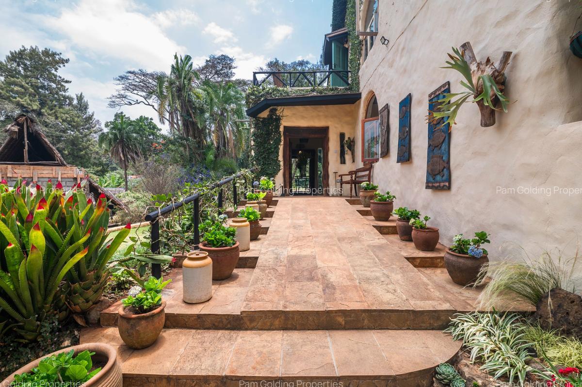 3 Bed House with En Suite in Loresho - 16