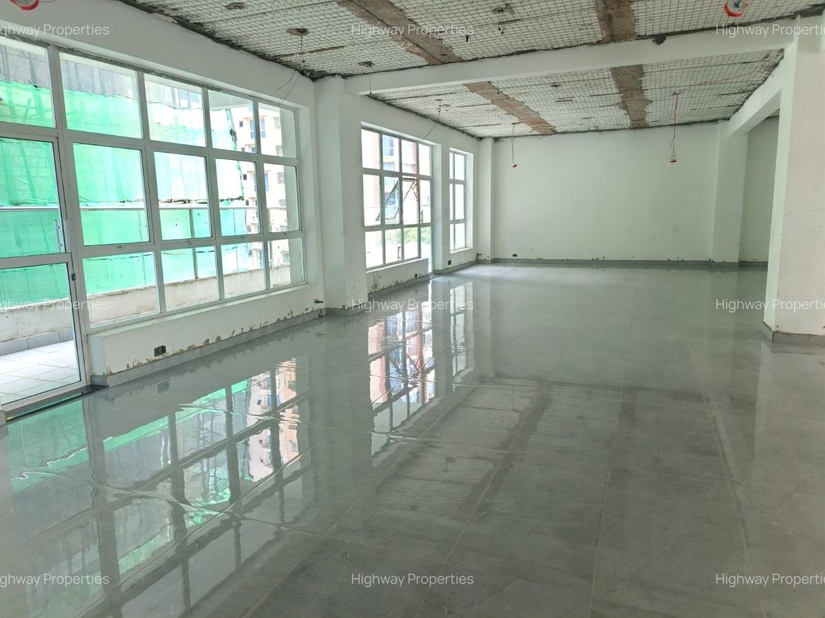 Office with Lift in Kilimani - 18