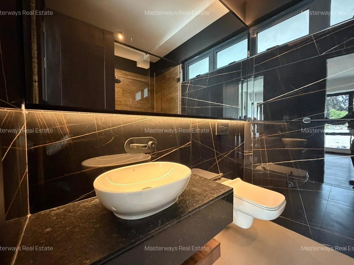 2 Bed Apartment with En Suite in Westlands Area - 5