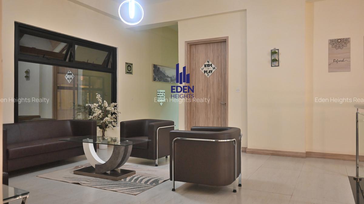 4 Bed Apartment with En Suite in Spring Valley - 15