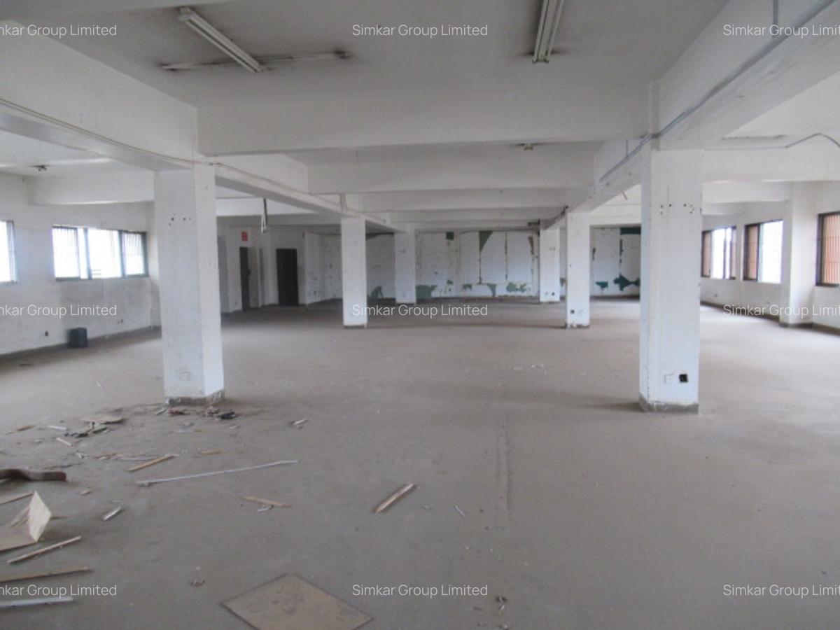 Commercial Property with Fibre Internet at Cbd - 9