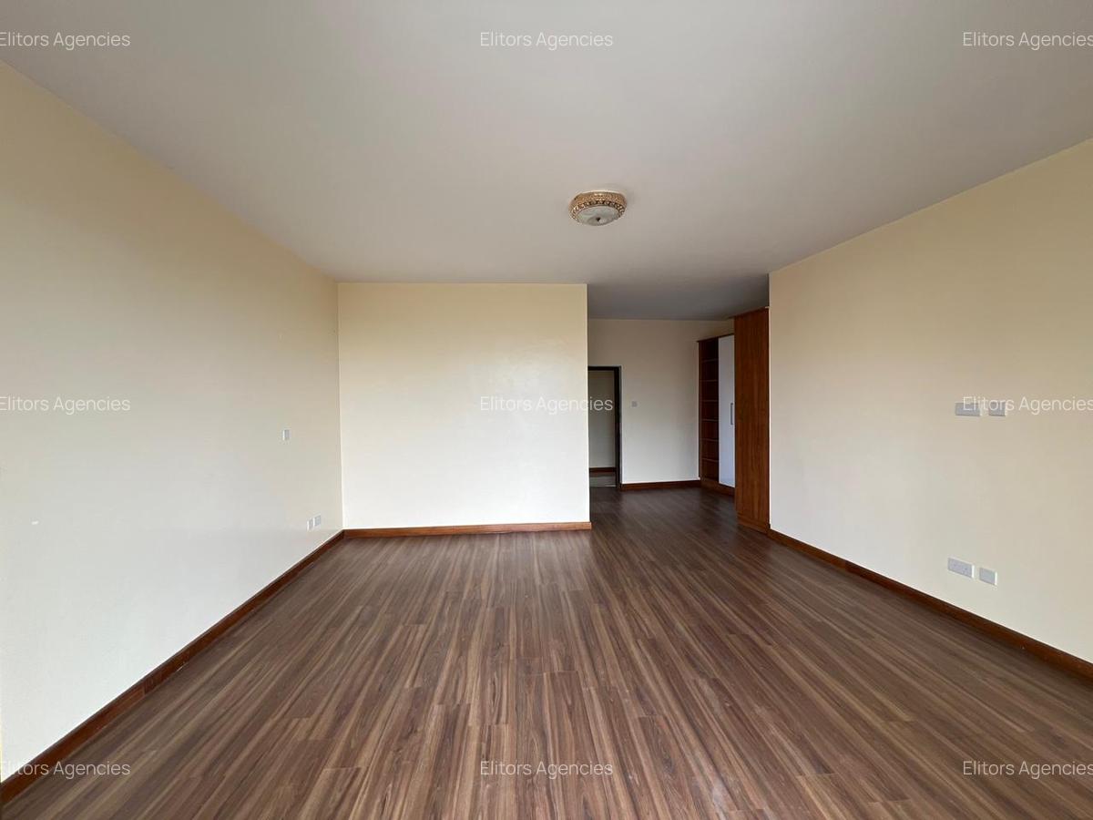 3 Bed Apartment with En Suite at Nyeri Road - 11