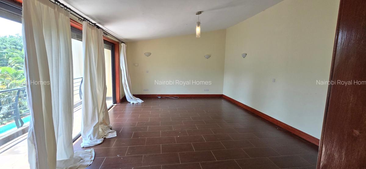 4 Bed House with En Suite at Runda Road - 15