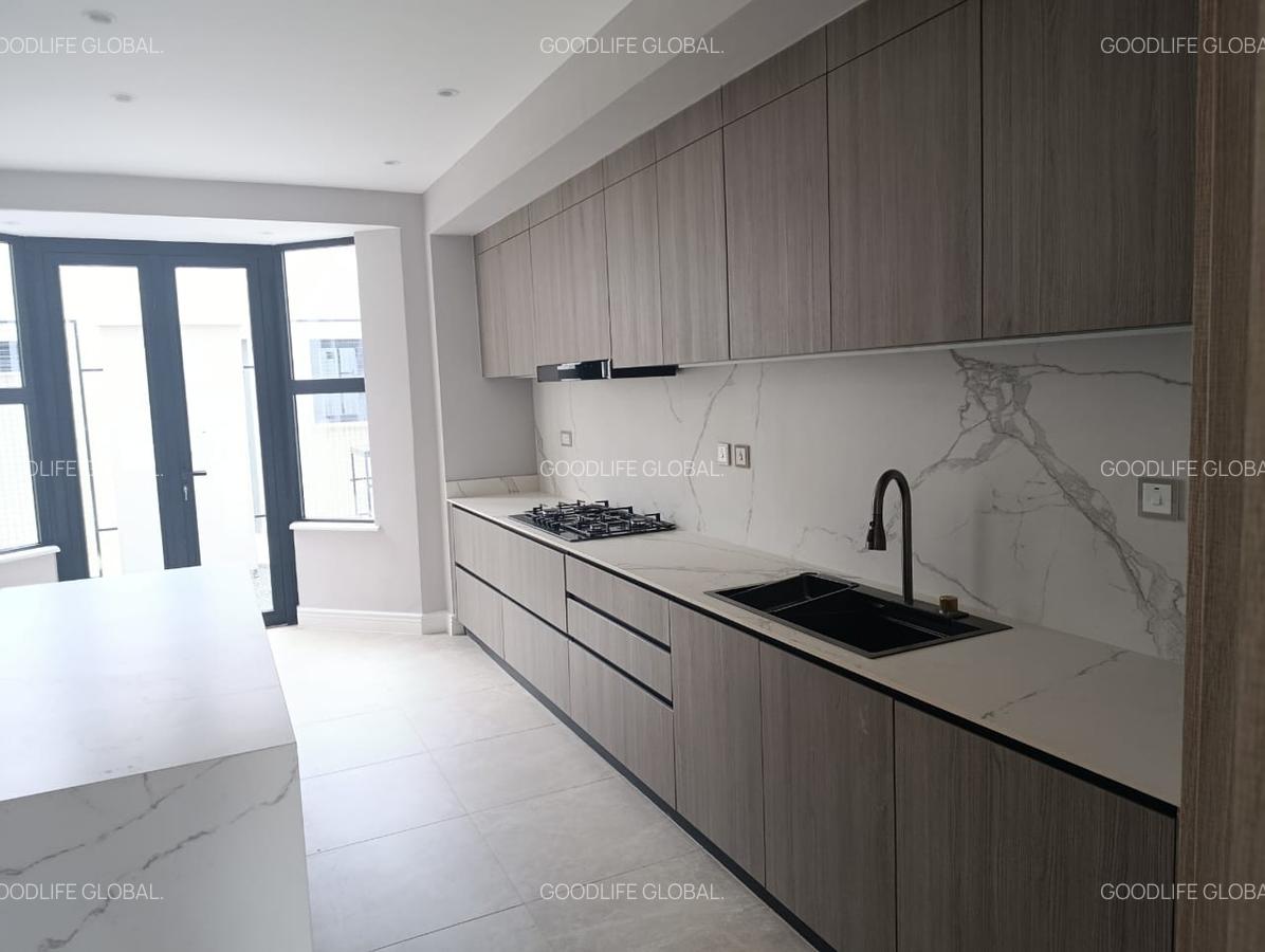 4 Bed Townhouse with En Suite in Runda - 7