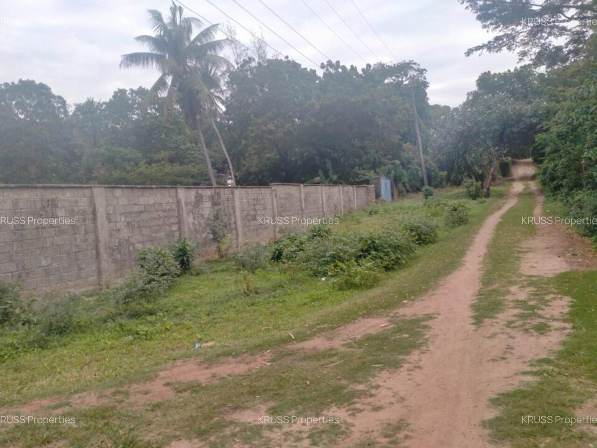 2.7 ha Land at Ls193 - 3