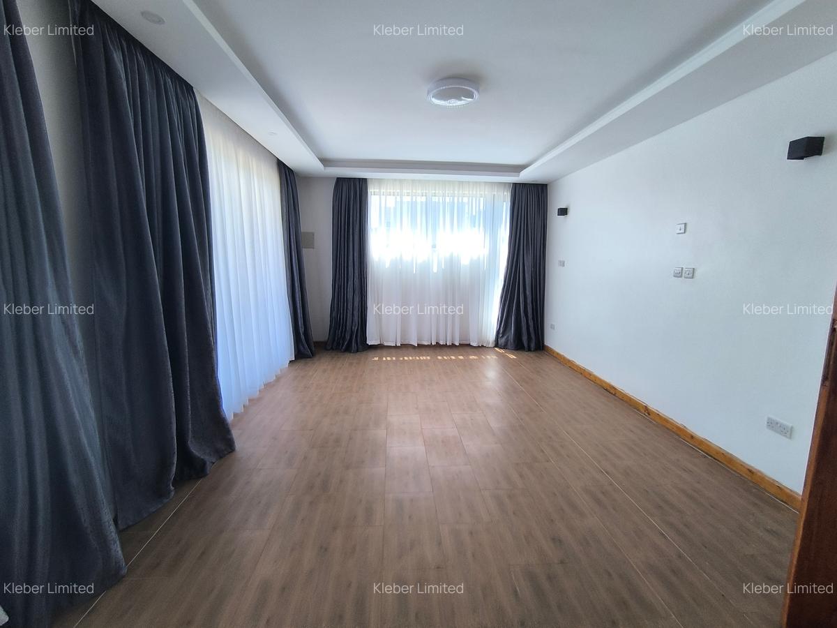 4 Bed Townhouse with En Suite at Kenyatta Road - 11