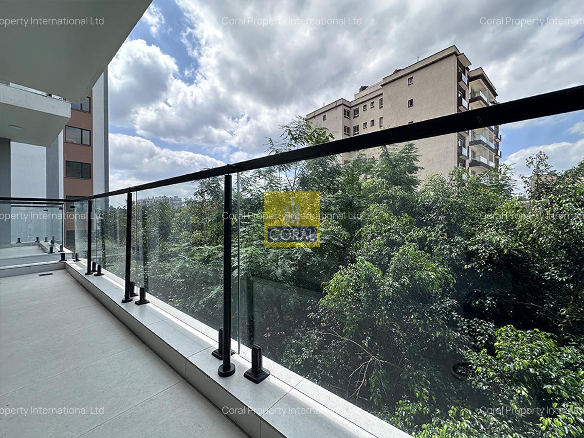 2 Bed Apartment in Brookside - 3
