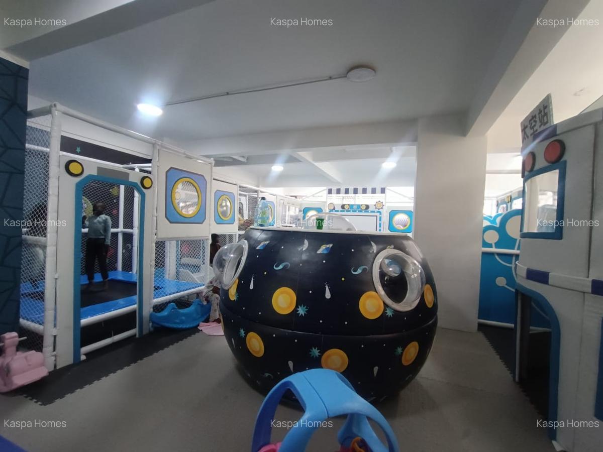 3 Bed Apartment with En Suite in Kilimani - 12