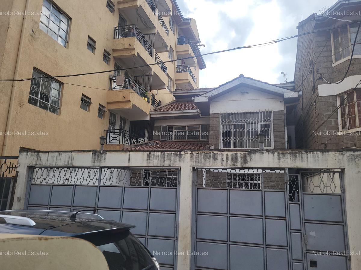 5 Bed House in Ngong Road - 1