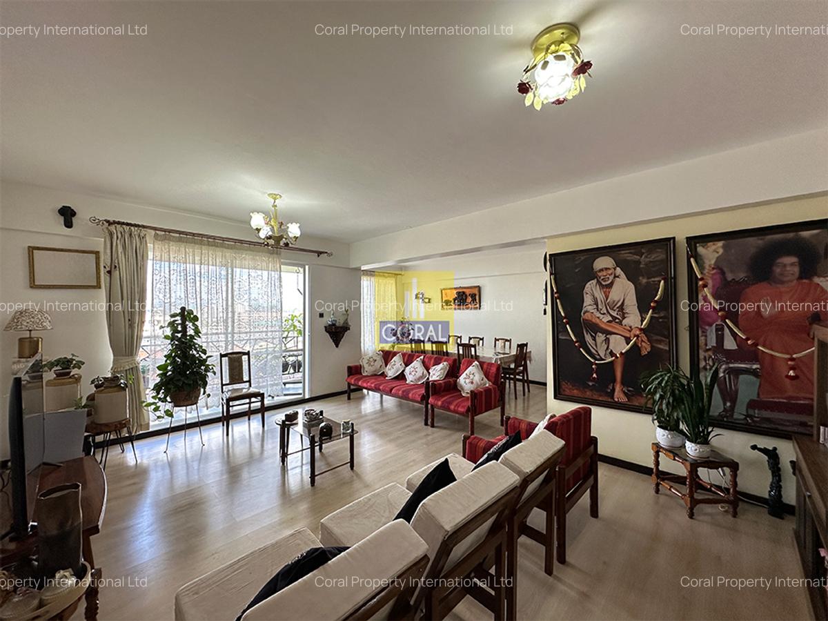 3 Bed Apartment in Parklands - 2