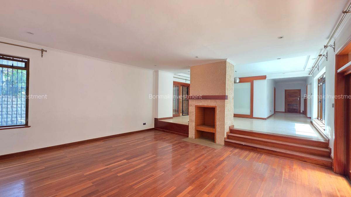 5 Bed Townhouse with En Suite at Chalbi Drive - 4