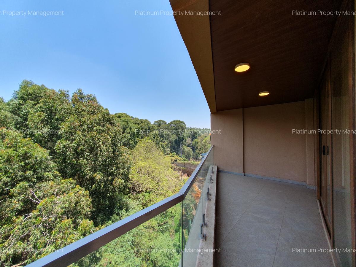 3 Bed Apartment with En Suite in Spring Valley - 5